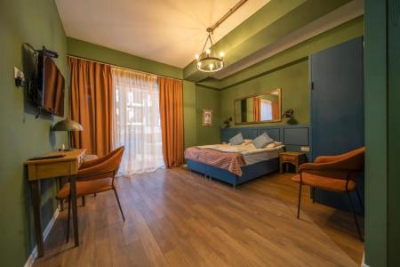 Raimond Palace - 6