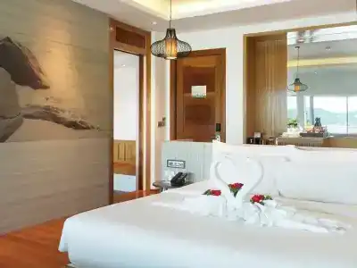 Wyndham Grand Phuket Kalim Bay - Sha Extra Plus - 63