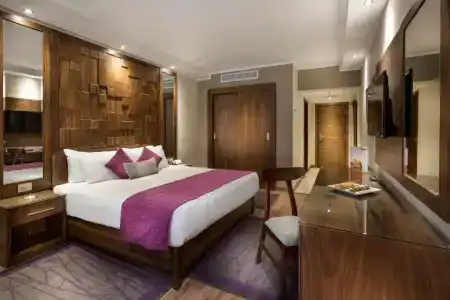 Pyramisa Suites Cairo - 50