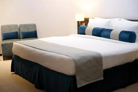Signature and Spa - 10