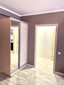 Курчатова 12 - 37