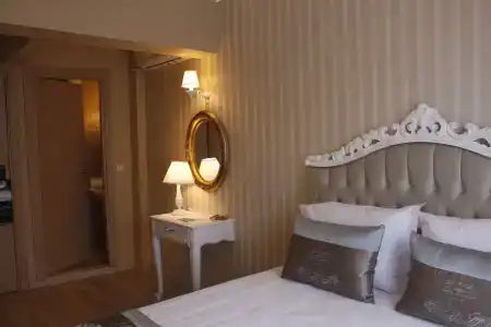Divani Ali - 42