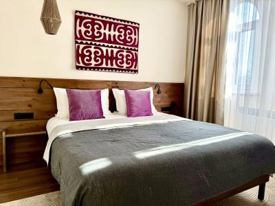 West Inn Akjola - 1