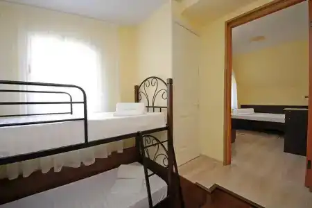 Старый дворик - 12