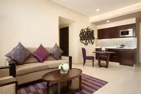 Wyndham Garden - 13