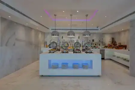 Hawthorn Suites by Wyndham Abu Dhabi City Center - 20