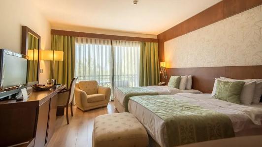 Korineum Golf & Beach Resort - 9