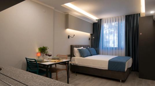 Opera Suites Apart - 170