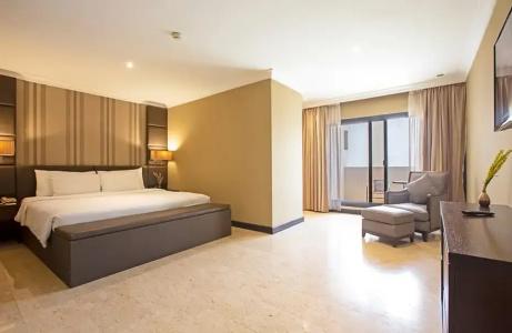 Dubai Marine Beach Resort & Spa - 77