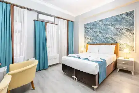 istiklal dora - 26