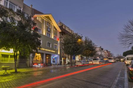 Istanbul Holiday - 2