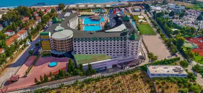 Bayar Family Resort Spa - 2