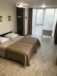 на Жуковского - 0