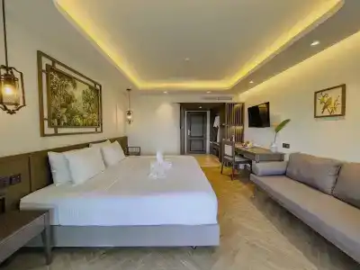 Peach Hill Resort - Sha Extra Plus - 42