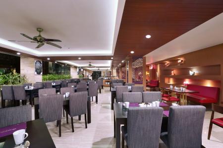 Quest San Denpasar By Aston - 5