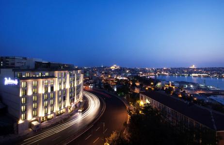 Radisson Blu Istanbul Pera - 1