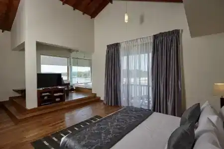 Amaranthe Bay Resort & Spa - 14