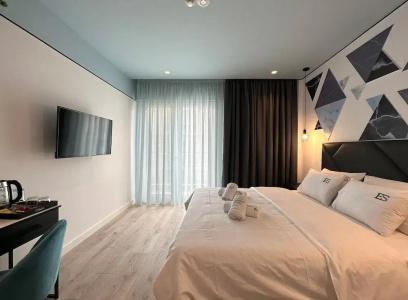 Urban Elephant Suites - 14