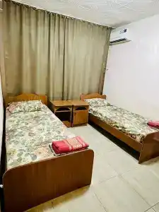 Eleni - 24