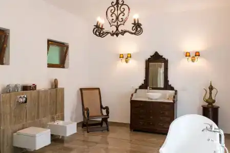 Tikitam Palms Boutique - 106