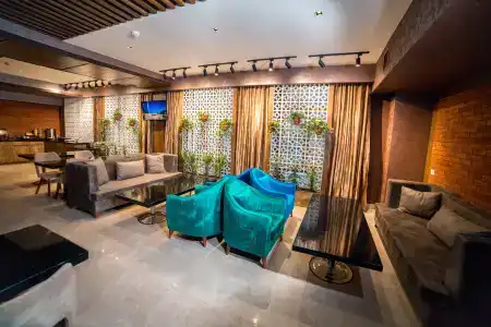 Parkway Inn & Spa - 2
