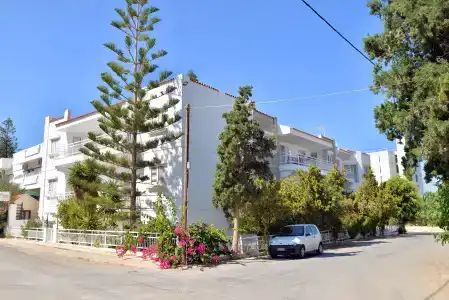 Anna Apartments - 1