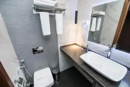 Just Inn Tbilisi - 12