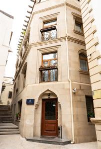 Parliament & Restaurant - 2
