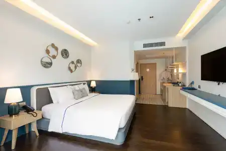 Naklua Beach Resort - 6