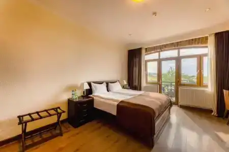 Schuchmann Wines Château,Villas & SPA - 26