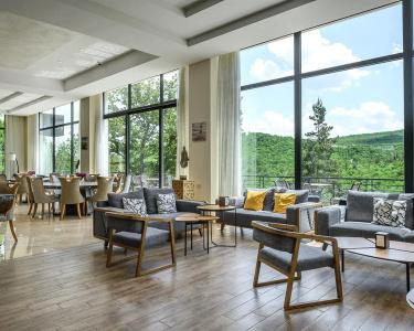 Aurora Resort by Stellars - 2
