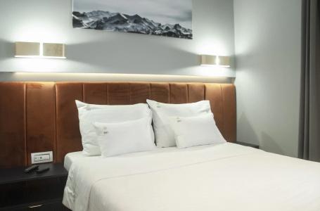 H41 Luxury Suites - 57
