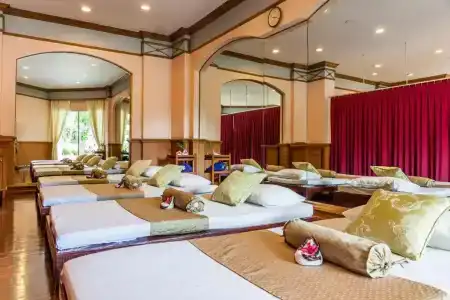 Cholchan Pattaya Beach Resort - Sha Extra Plus - 29