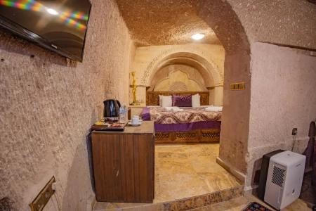Royal Cave - 66