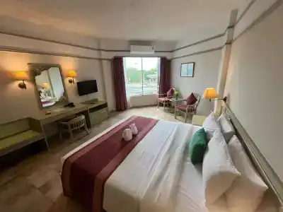 Cholchan Pattaya Beach Resort - Sha Extra Plus - 51