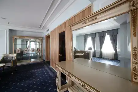 Crowne Plaza Minsk - 90