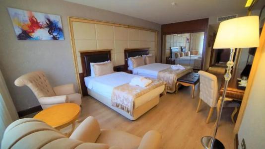 Wyndham Batumi - 55