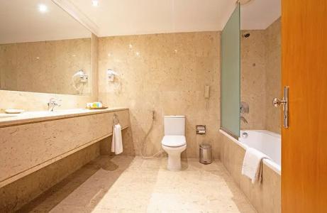 Dubai Marine Beach Resort & Spa - 75