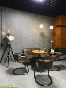 SEAL-hostel - 1