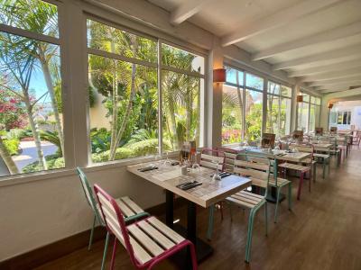 Ramada & Suites by Wyndham Costa del Sol Fuengirola - 9