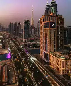V Dubai, Curio Collection by Hilton - 1