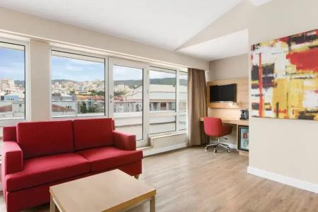 Ramada Encore Istanbul Kartal - 15
