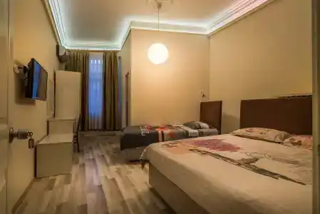 Erenler & Hostel - 40