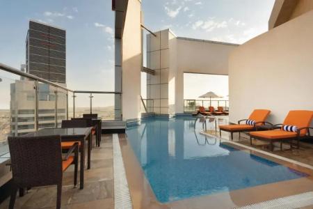 Ramada Abu Dhabi Corniche - 13