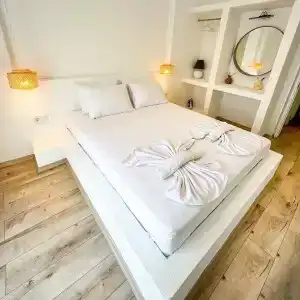 Aloha Suites - 0