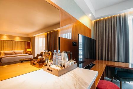 Marjan Plaza - 57