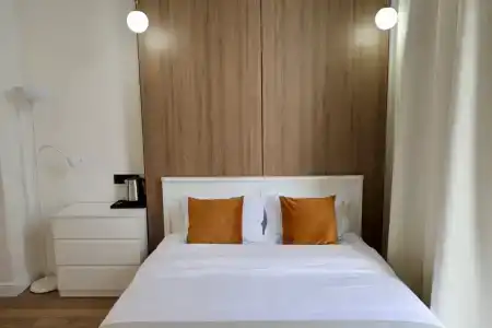 Hello Inn - 60