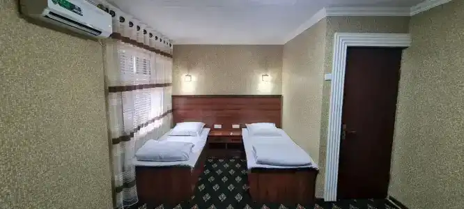 Status House - 17