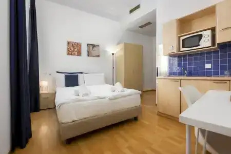Lugano Center GuestHouse - 7