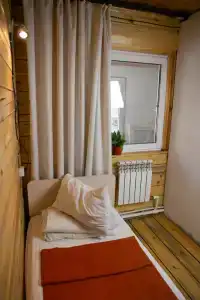 Виктория - 90